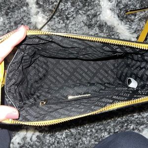 Steve madden purse